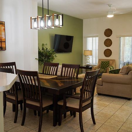 Enchanting Escape 3 Bedroom Minutes From Disney! 키시미 외부 사진