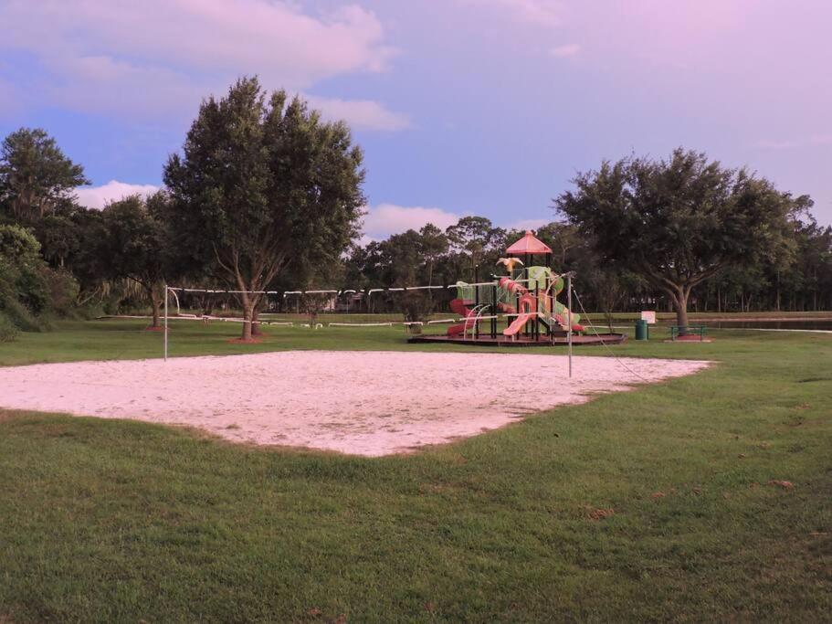 Enchanting Escape 3 Bedroom Minutes From Disney! 키시미 외부 사진