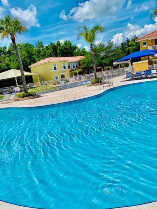 Enchanting Escape 3 Bedroom Minutes From Disney! 키시미 외부 사진