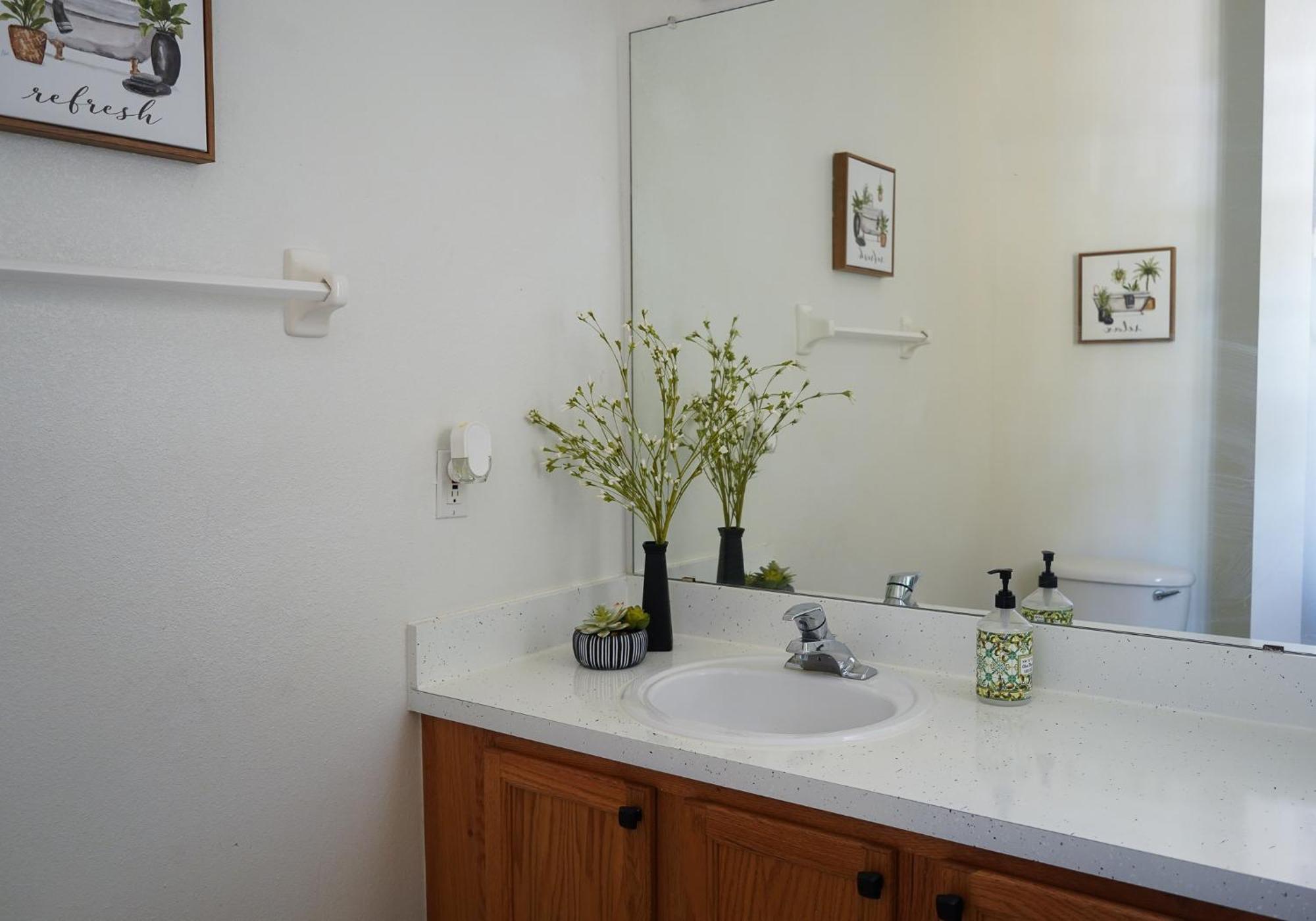 Enchanting Escape 3 Bedroom Minutes From Disney! 키시미 외부 사진